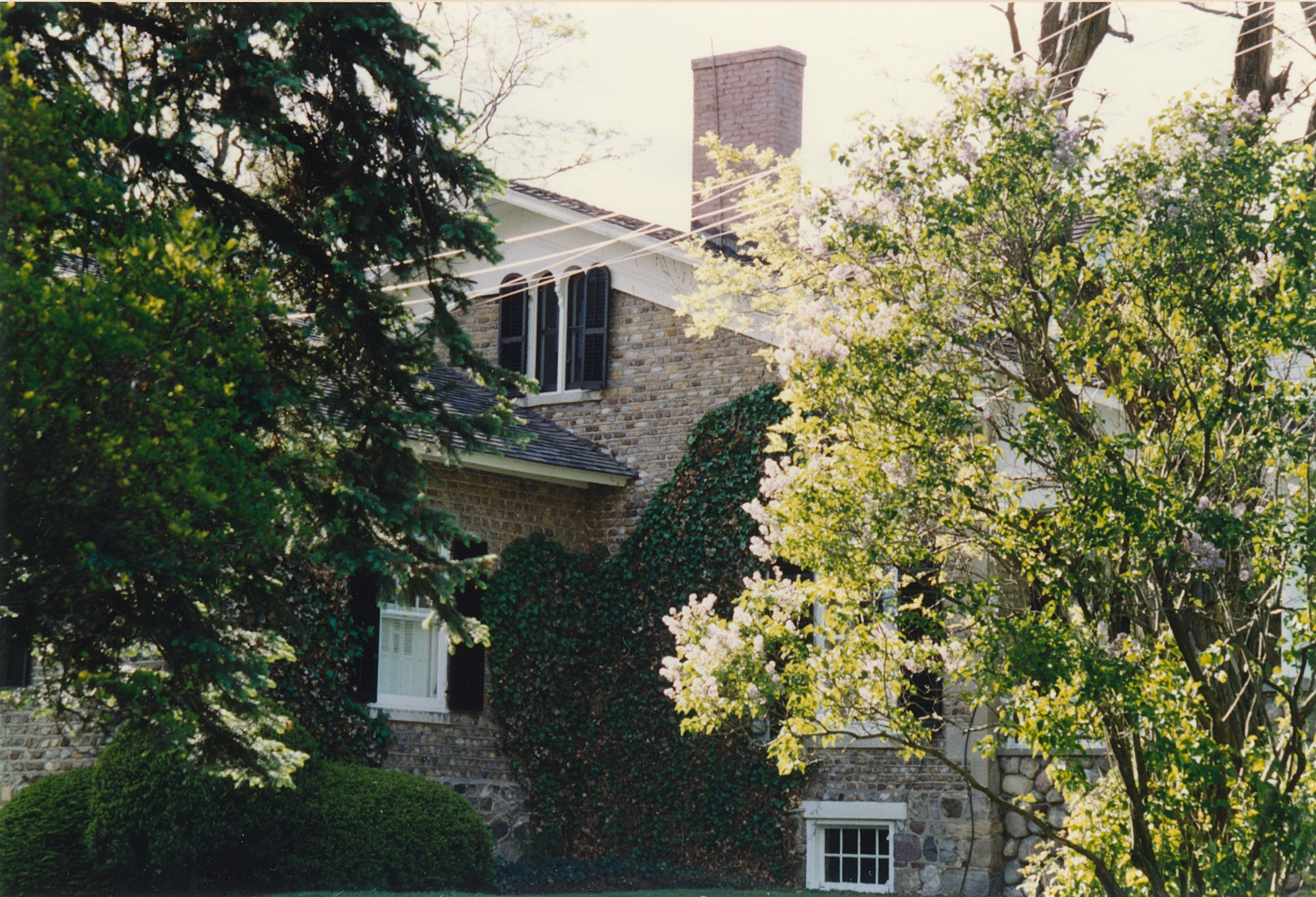 Can-3 3402 W Lake Rd 2